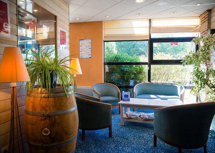 Donald Winnicott Hospital Center Brit Hotel Saint Malo Le Transat - Travel Gay photo