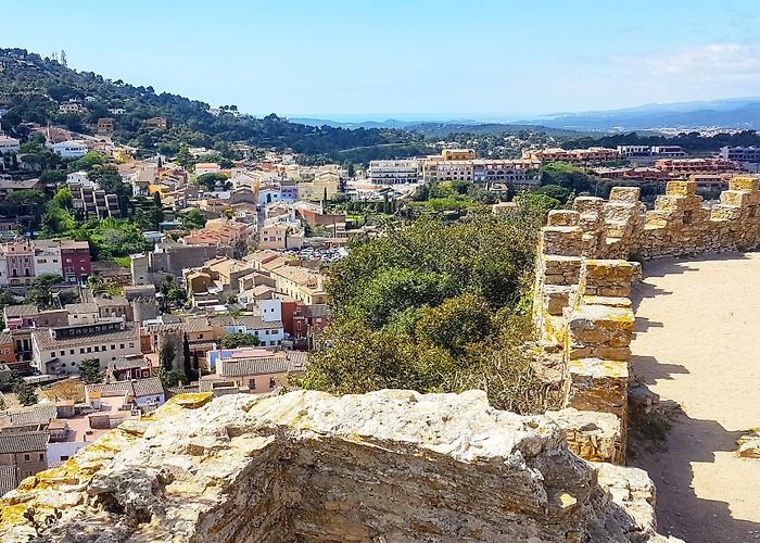 Castell de begur Beautiful Begur: a touch of Cuba in the Med | NjOY! Costa Brava photo