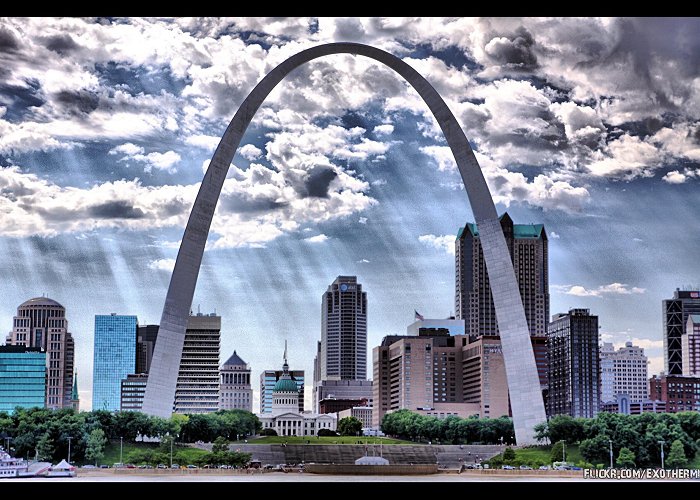 Gateway Arch AD Classics: Gateway Arch / Eero Saarinen | ArchDaily photo