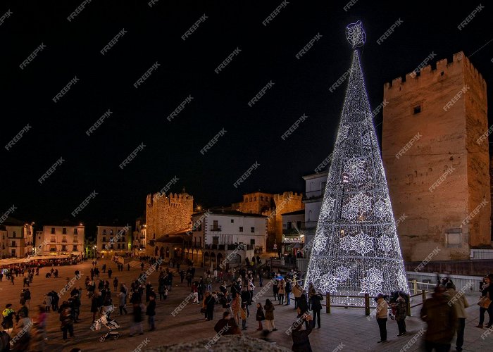 Plaza Mayor Caceres Premium Photo | Christmas tree lights decorating the plaza mayor ... photo