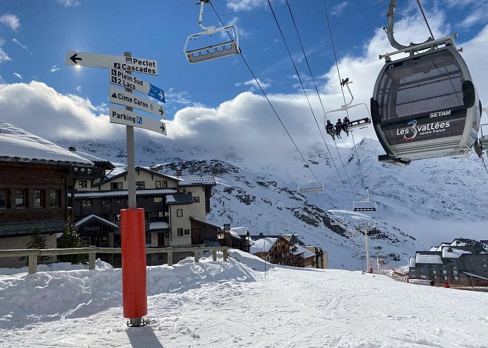 Cairn Ski Lift Client Review: Val Thorens December 2022 | Peak Retreats photo