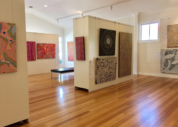 Yaama Ganu Centre & Aboriginal Art Gallery Yaama Ganu Gallery Moree | Moree Mackay Tourism photo