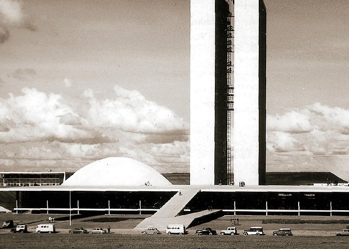 Brasilia National Park National Congress, Brasilia - Oscar Niemeyer | Arquitectura Viva photo