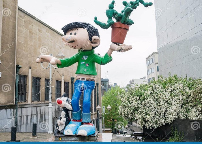 Gaston Lagaffe The Famous Gaston Lagaffe Comic Statue Editorial Image - Image of ... photo