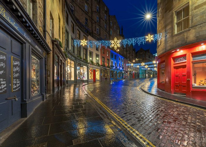 Old Town Magical Edinburgh during Hogmanay Christmas and year-end - Shoot ... photo