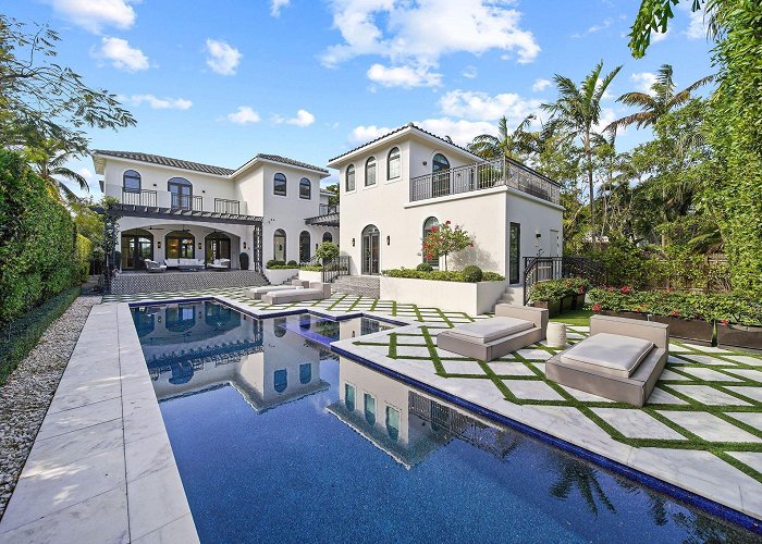 Miami Beach Golf Club Non-Waterfront Home On Miami Beach Golf Course Sells For $9.5 ... photo