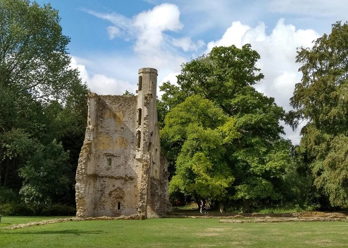 Minster Lovell photo