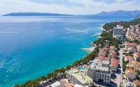 Hotel Park Makarska Exterior photo