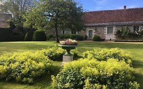 Le Manoir De Maucartier Bed & Breakfast Monnaie Exterior photo