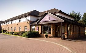 Premier Inn Cardiff City South Exterior photo