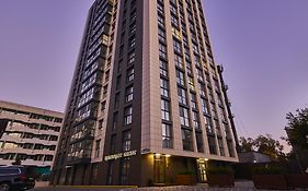 Light Hotel Dnipro Exterior photo