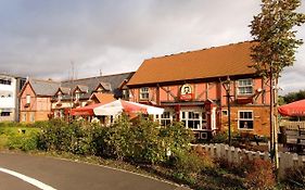 Premier Inn Warrington Central North Exterior photo