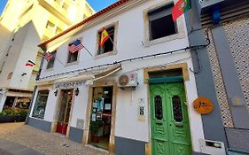 Aloha Hostel Portimao Exterior photo