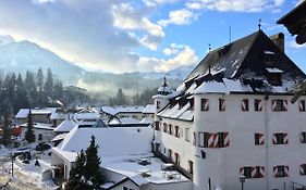 Family Hotel Schloss Rosenegg Fieberbrunn Exterior photo