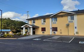 Super 8 By Wyndham Farmville Exterior photo