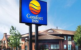 Comfort Inn Chicoutimi Exterior photo