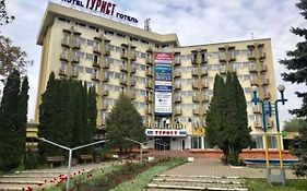 Tourist Chernivtsi Hotel Exterior photo