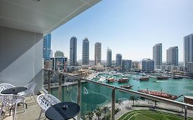 5 Star Sparkle Tower By Swarovski, Dubai Marina Apartment Exterior photo