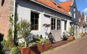 B&B With Or Without De Schuur Zierikzee Exterior photo