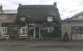 The Black Bull Hotel Oakham Exterior photo