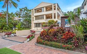 Silkari Reflections Of Port Douglas Aparthotel Exterior photo