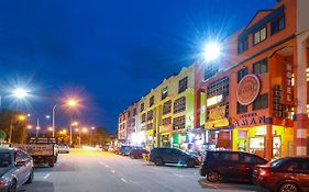 Hotel Aman- Nilai & Klia Exterior photo