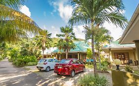 Cote D'Or Chalets Aparthotel Praslin Exterior photo