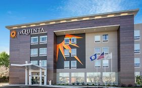 La Quinta Inn & Suites By Wyndham Manassas, Va- Dulles Airport Exterior photo