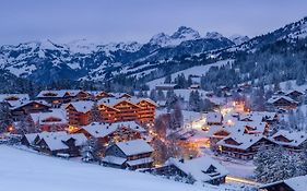 Golfhotel Les Hauts De Gstaad & Spa Exterior photo