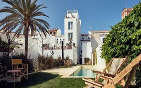 Cristine Bedfor Hotel Mahon  Exterior photo