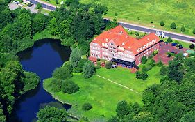 Park Hotel Fasanerie Neustrelitz Exterior photo