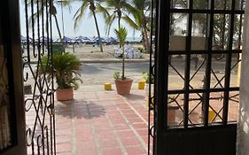 Habitacion I Frente A La Playa Hotel Cartagena Exterior photo