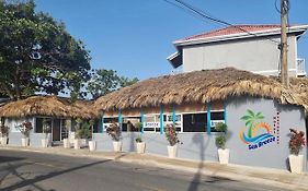 Hotel Sea Breeze Sosua Exterior photo