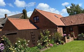 Willow Tree Cottages Newark-on-Trent  Exterior photo