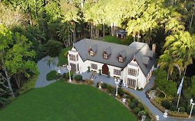 Mt Tamborine Stonehaven Manor Hotel Gold Coast Exterior photo