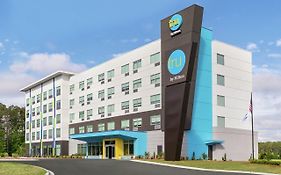 Tru By Hilton Florence I-95 Hotel Exterior photo