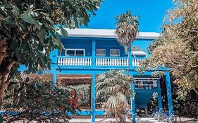 Vacation Home Blue Lotus Caye Caulker Exterior photo