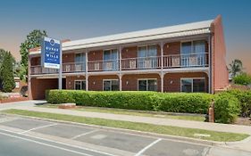 Burke And Wills Motor Inn Swan Hill Exterior photo