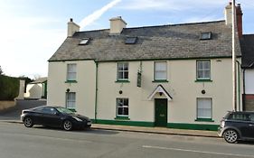 Old Castle Farm Guest House Brecon Exterior photo