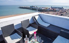 Seagulls Nest Beachfront Apartment With 3 Bedrooms Hastings Exterior photo