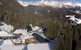 Hotel Pensione Dolomiti Falcade Exterior photo