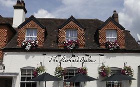 The Richard Onslow Hotel Cranleigh Exterior photo