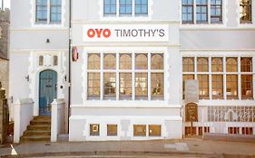 Oyo Timothy'S Hotel Tenby Exterior photo