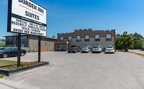 Borden Inn And Suites Angus Exterior photo