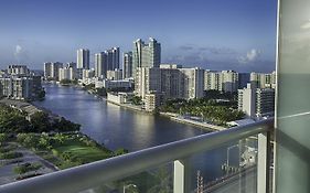 Beachwalk Elite Hotels And Resorts Hallandale Beach Exterior photo