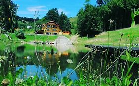 Zelena Oaza Bed & Breakfast Zgornja Kungota Exterior photo