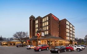 Ramada Plaza By Wyndham Niagara Falls Hotel Exterior photo