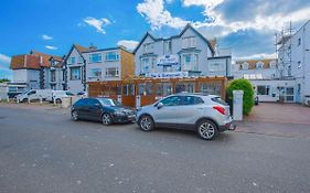 Oyo Pier Hotel Clacton-on-Sea Exterior photo