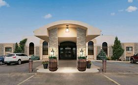 Revel Hotel Minot, Surestay Collection By Best Western Exterior photo