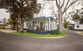 Kangerong Holiday Park Hotel Red Hill South Exterior photo